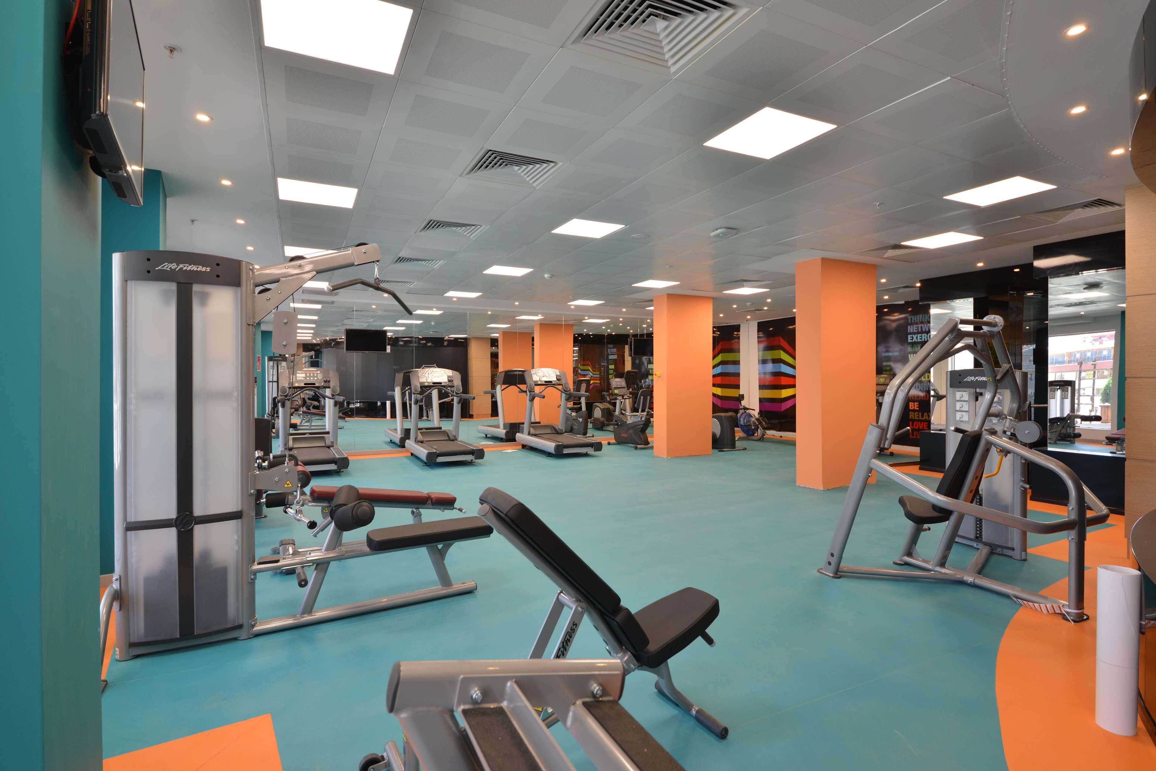 Park Inn By Radisson Ankara Cankaya מראה חיצוני תמונה