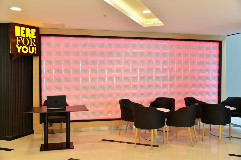 Park Inn By Radisson Ankara Cankaya מראה חיצוני תמונה