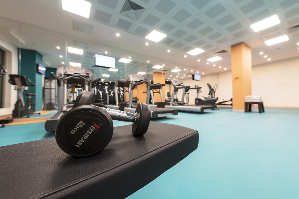 Park Inn By Radisson Ankara Cankaya מראה חיצוני תמונה