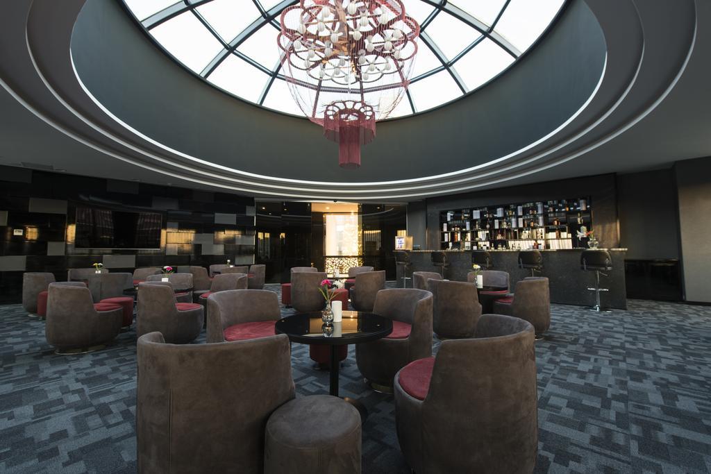 Park Inn By Radisson Ankara Cankaya מראה חיצוני תמונה