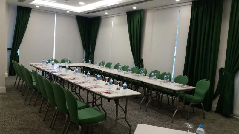 Park Inn By Radisson Ankara Cankaya מראה חיצוני תמונה